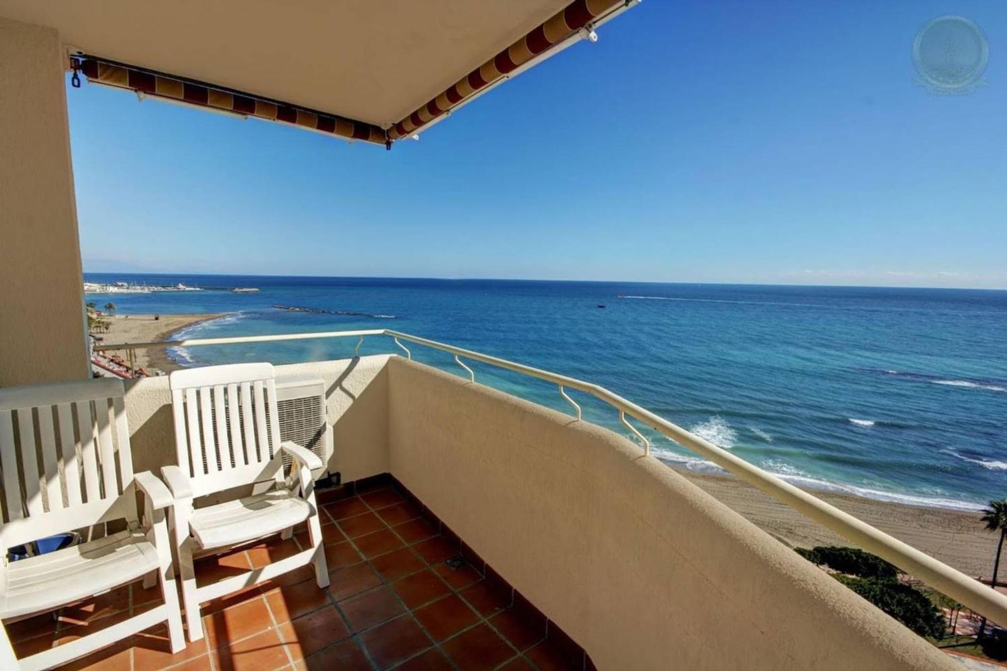Apartment Benalbeach With Magnificent Sea View Benalmadena