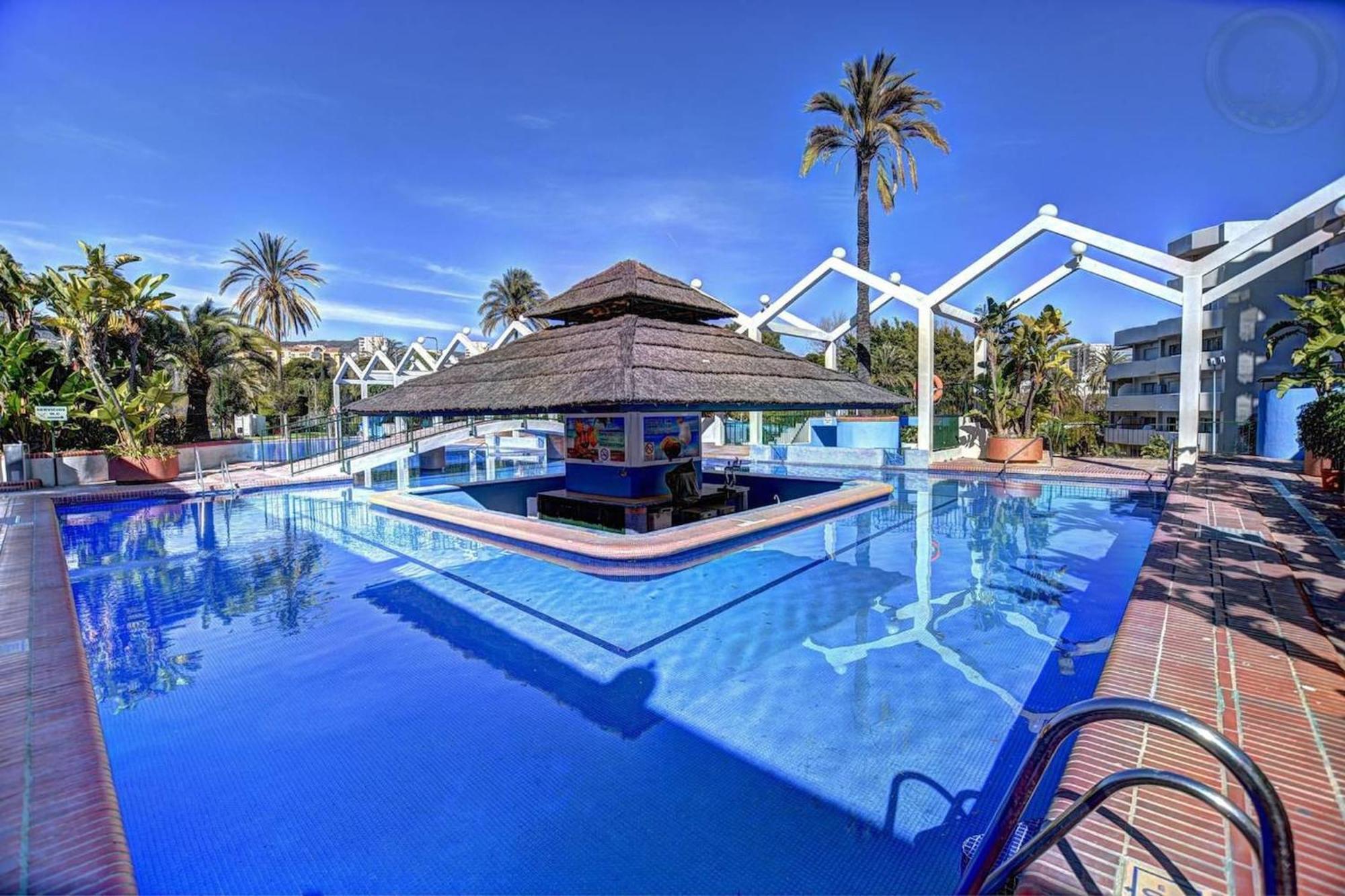 Benalbeach With Magnificent Sea View Appartement